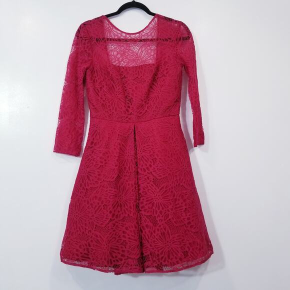 ML Monique Lhuillier Red Lace Fit & Flare Dress - Picture 3 of 15
